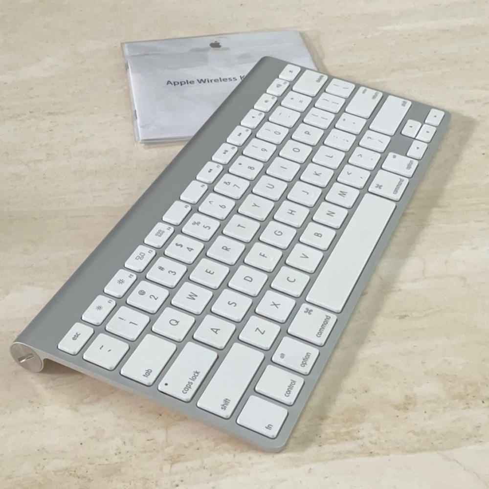 Apple Keyboard Wireless Model A1314 Genuine OEM Authentic - Picture 9 of 11